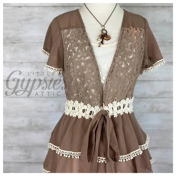 A'reve Woodland Cottage Chiffon Cardi Top - Picture 2 of 10